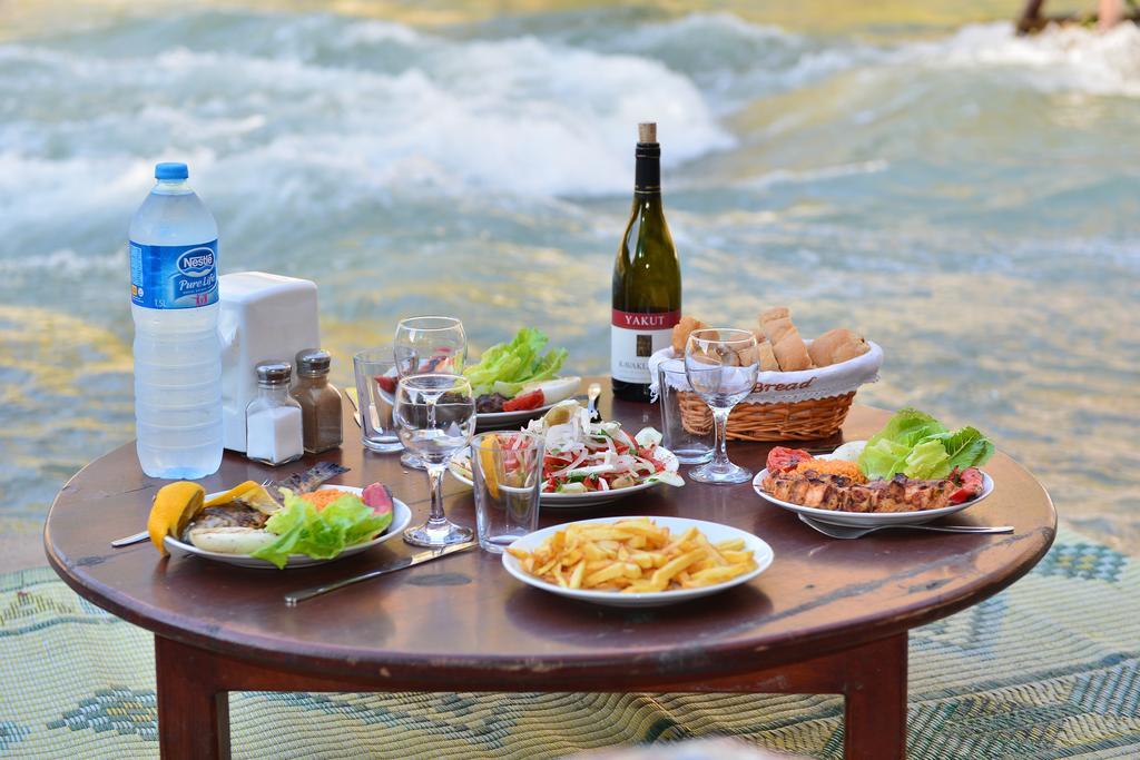 Gorge Club Hotel Saklikent ภายนอก รูปภาพ